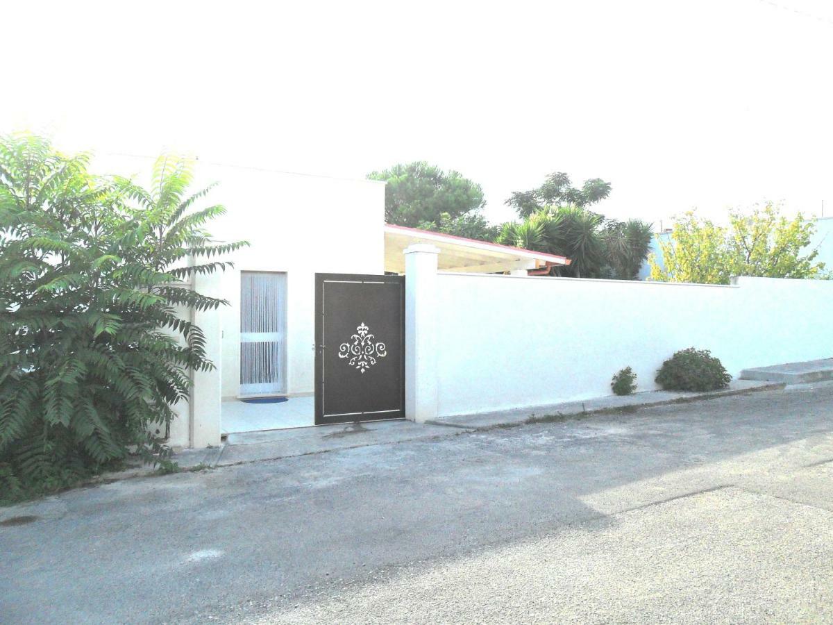 Villino Sabbia D'Oro Villa San Pietro in Bevagna Exterior photo